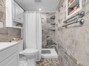 5314 NE 6 Avenue E20, Oakland Park FL 33334