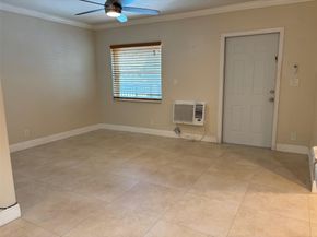 1021 NE 24th Ave 9, Pompano Beach FL 33062