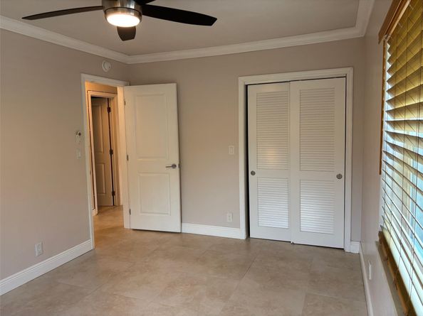 1021 NE 24th Ave 9, Pompano Beach FL 33062