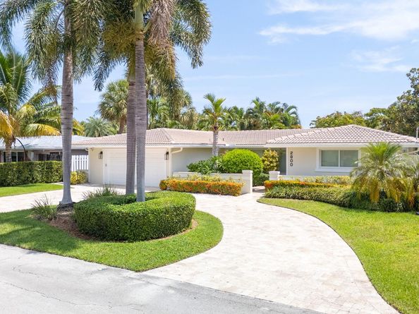 2800 NE 21st Ave, Lighthouse Point FL 33064