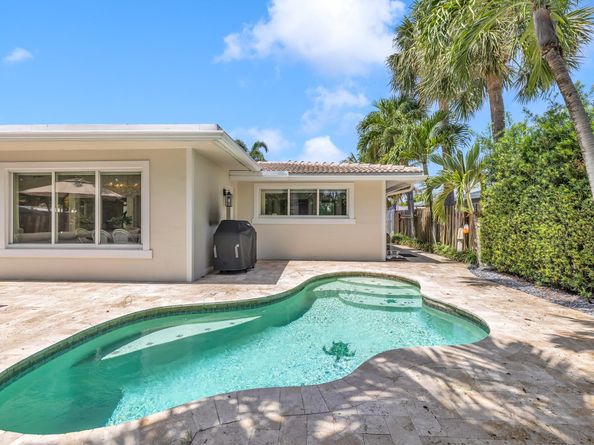 2800 NE 21st Ave, Lighthouse Point FL 33064