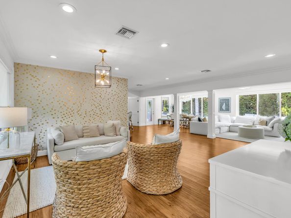 2800 NE 21st Ave, Lighthouse Point FL 33064