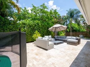 2800 NE 21st Ave, Lighthouse Point FL 33064