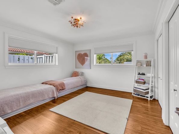 2800 NE 21st Ave, Lighthouse Point FL 33064