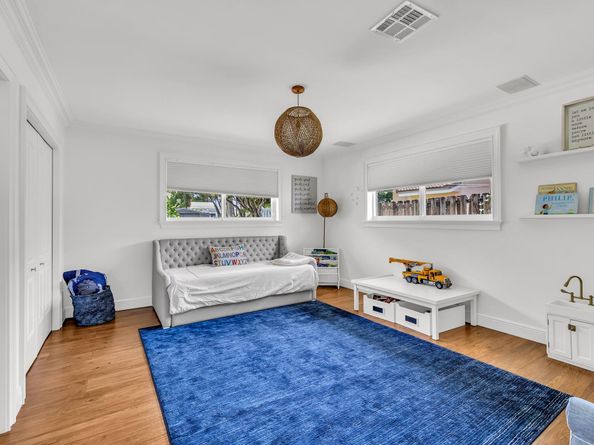 2800 NE 21st Ave, Lighthouse Point FL 33064