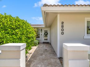 2800 NE 21st Ave, Lighthouse Point FL 33064