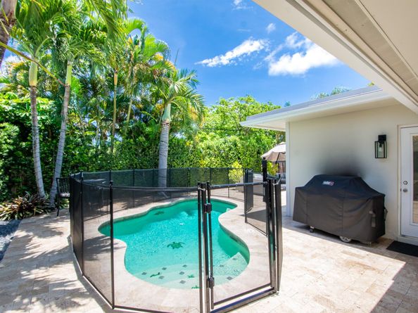 2800 NE 21st Ave, Lighthouse Point FL 33064