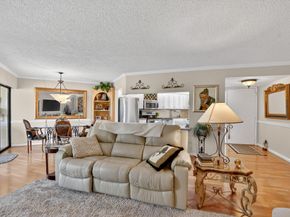 5650 Camino Del Sol 200, Boca Raton FL 33433