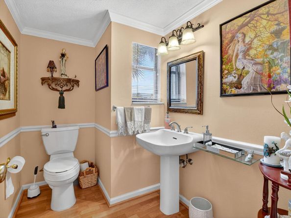 5650 Camino Del Sol 200, Boca Raton FL 33433
