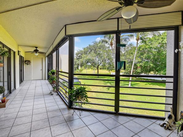 5650 Camino Del Sol 200, Boca Raton FL 33433