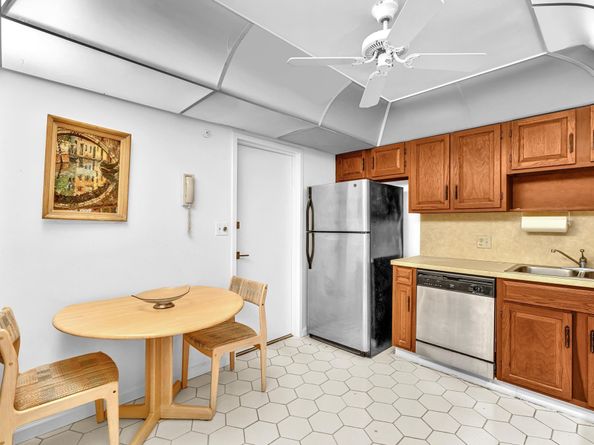 1370 S Ocean Blvd 1107, Pompano Beach FL 33062