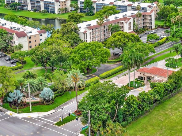 6936 Huntington Ln 304, Delray Beach FL 33446