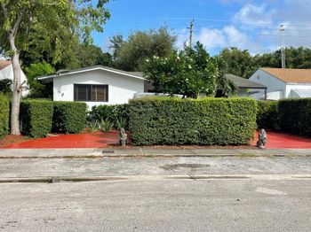 919 NW 47th Terrace