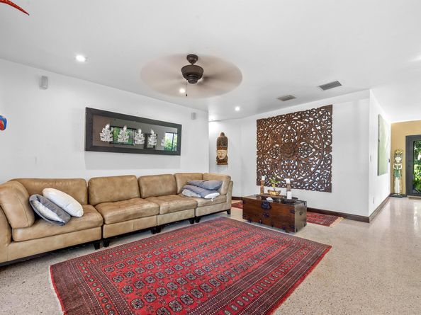 919 NW 47th Terrace, Miami FL 33127