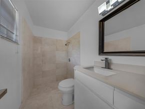 8031 NW 47th Ct, Lauderhill FL 33351