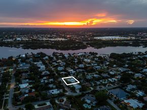 1401 Dale Lane, Delray Beach FL 33444