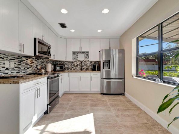 1502 Palmland Drive 1F, Boynton Beach FL 33436