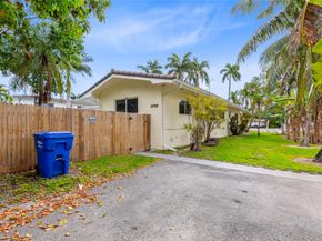 1255 Hollywood Blvd, Hollywood FL 33019