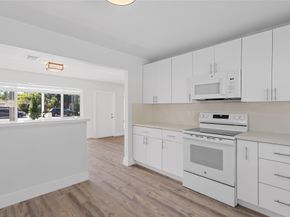 1255 Hollywood Blvd, Hollywood FL 33019