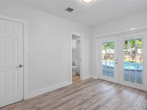 1255 Hollywood Blvd, Hollywood FL 33019