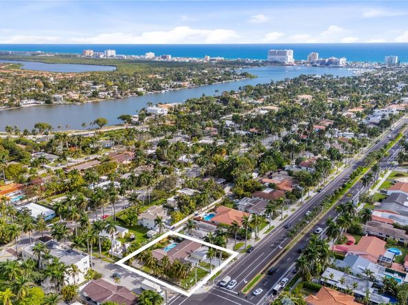 1255 Hollywood Blvd, Hollywood FL 33019