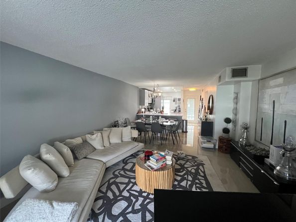 1040 SE 4th Ave 123, Deerfield Beach FL 33441
