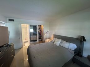 1040 SE 4th Ave 123, Deerfield Beach FL 33441