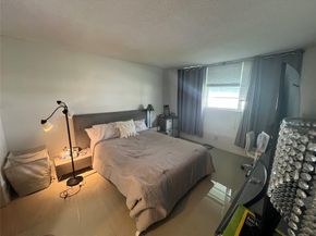 1040 SE 4th Ave 123, Deerfield Beach FL 33441