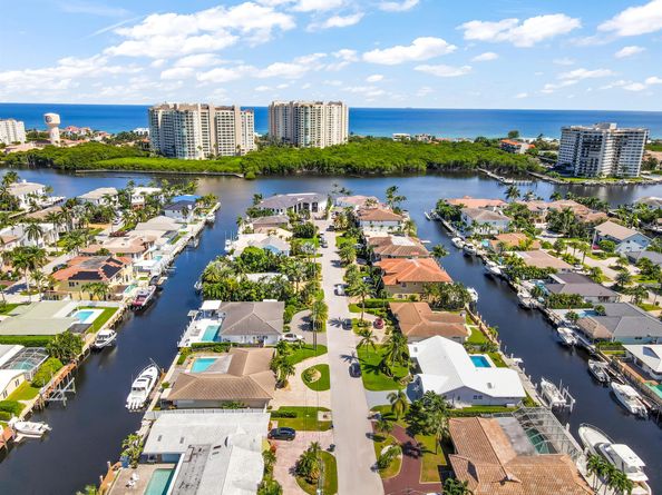 831 Dover Street, Boca Raton FL 33487