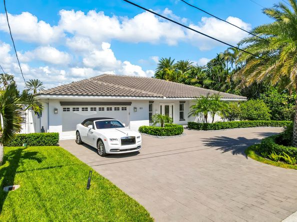 831 Dover Street, Boca Raton FL 33487