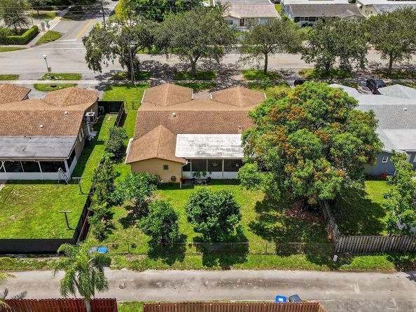 5305 Johnson St, Hollywood FL 33021