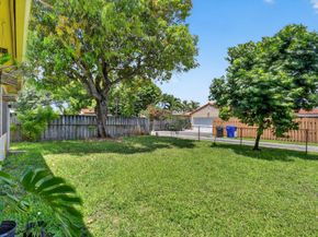 5305 Johnson St, Hollywood FL 33021