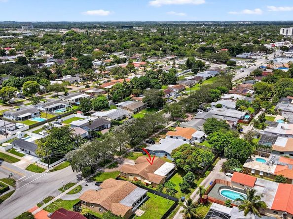 5305 Johnson St, Hollywood FL 33021