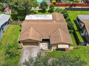5305 Johnson St, Hollywood FL 33021