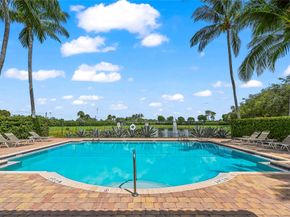 4405 Macarthur Palm Trl 4505, Greenacres FL 33463