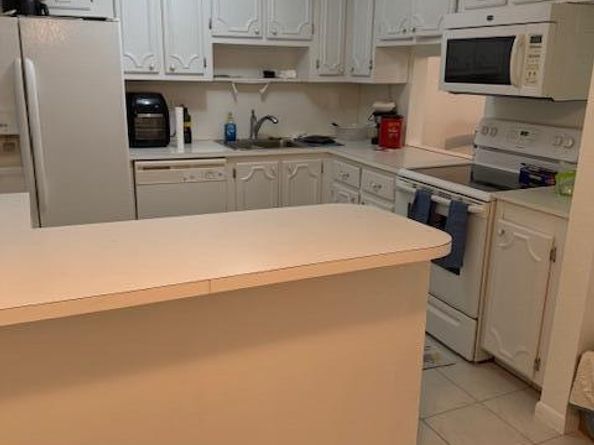 3000 Riverside Drive 209, Coral Springs FL 33065