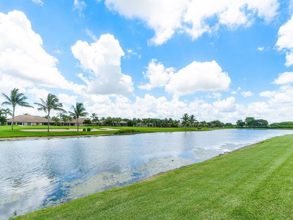 6932 Bitterbush Place, Boynton Beach FL 33472