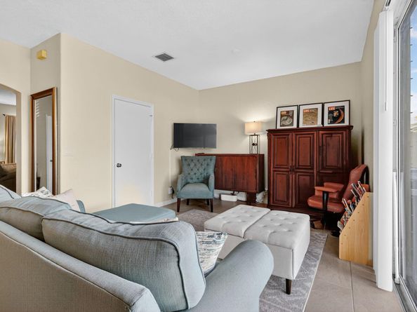 4451 Lake Lucerne Circle, West Palm Beach FL 33409