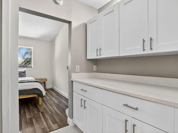 3072 S Oakland Forest Drive 406, Oakland Park FL 33309