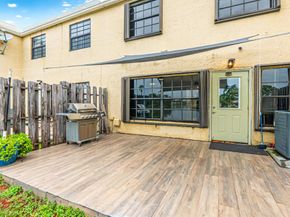 3991 NW 94th Way, Sunrise FL 33351