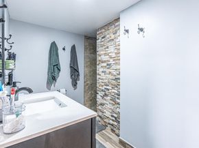 3991 NW 94th Way, Sunrise FL 33351