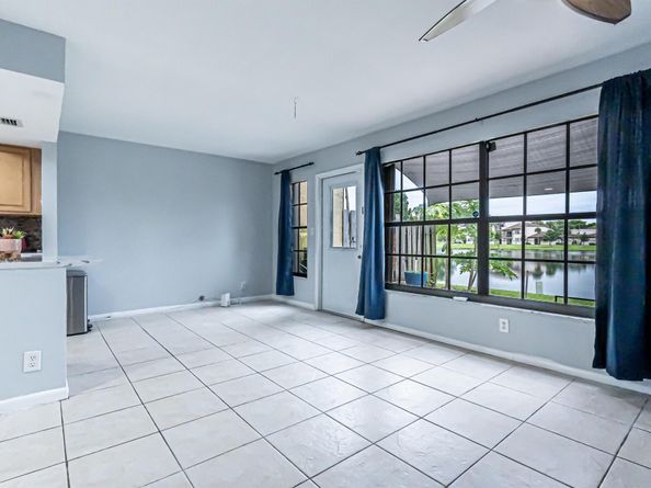 3991 NW 94th Way, Sunrise FL 33351