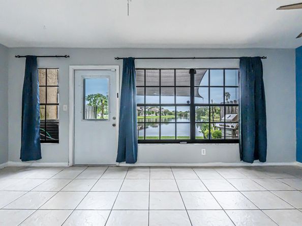 3991 NW 94th Way, Sunrise FL 33351