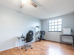 3991 NW 94th Way, Sunrise FL 33351