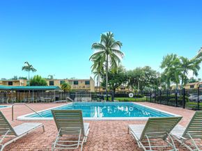 3991 NW 94th Way, Sunrise FL 33351