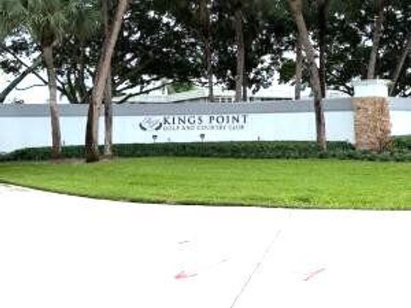 946 Flanders T 946 T, Delray Beach FL 33484