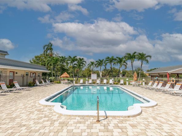 4411 NW 16th St F109, Lauderhill FL 33313