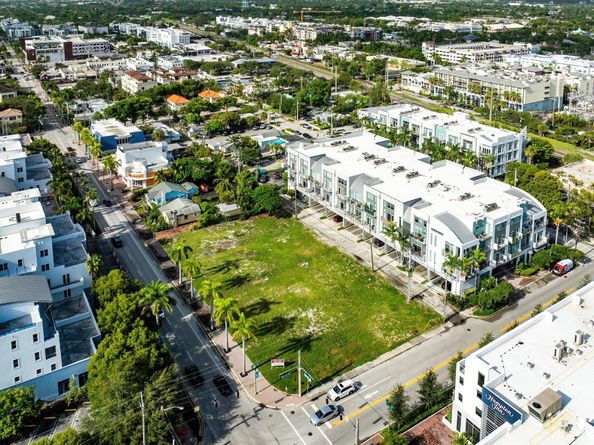 185 NE 4th Avenue 317, Delray Beach FL 33483