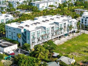 185 NE 4th Avenue 317, Delray Beach FL 33483