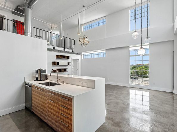185 NE 4th Avenue 317, Delray Beach FL 33483
